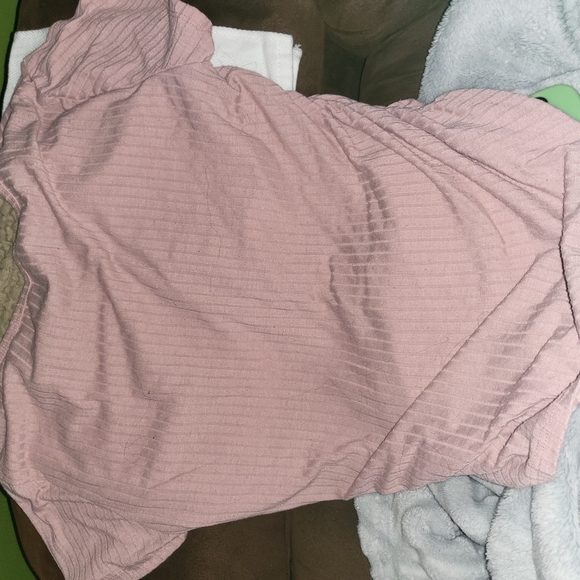 Pink Ribbed Short Sleeve Top - Picture 3 of 3